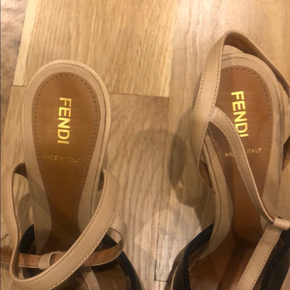 Fendi peep toe strappy heels *LIKE NEW* - Picture 5 of 6